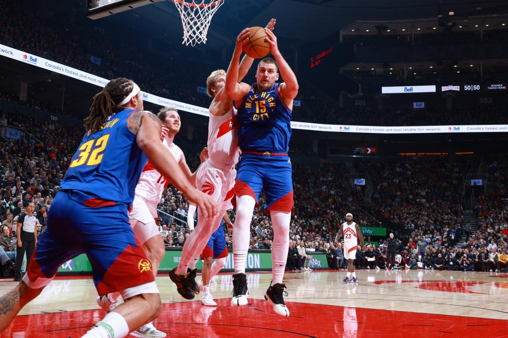 强势表现 强势表现