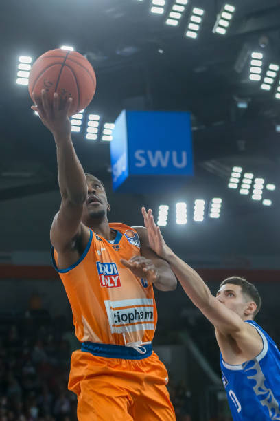 冰选手通过 冰选手通过