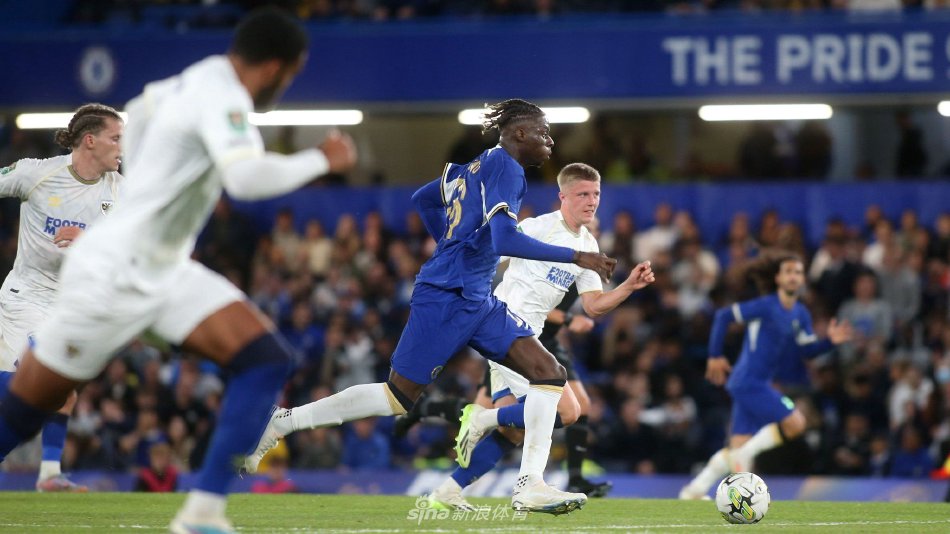 诺伊尔的评 诺伊尔的评